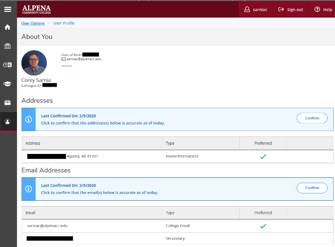User Profile screen with addresses and e-mails listed