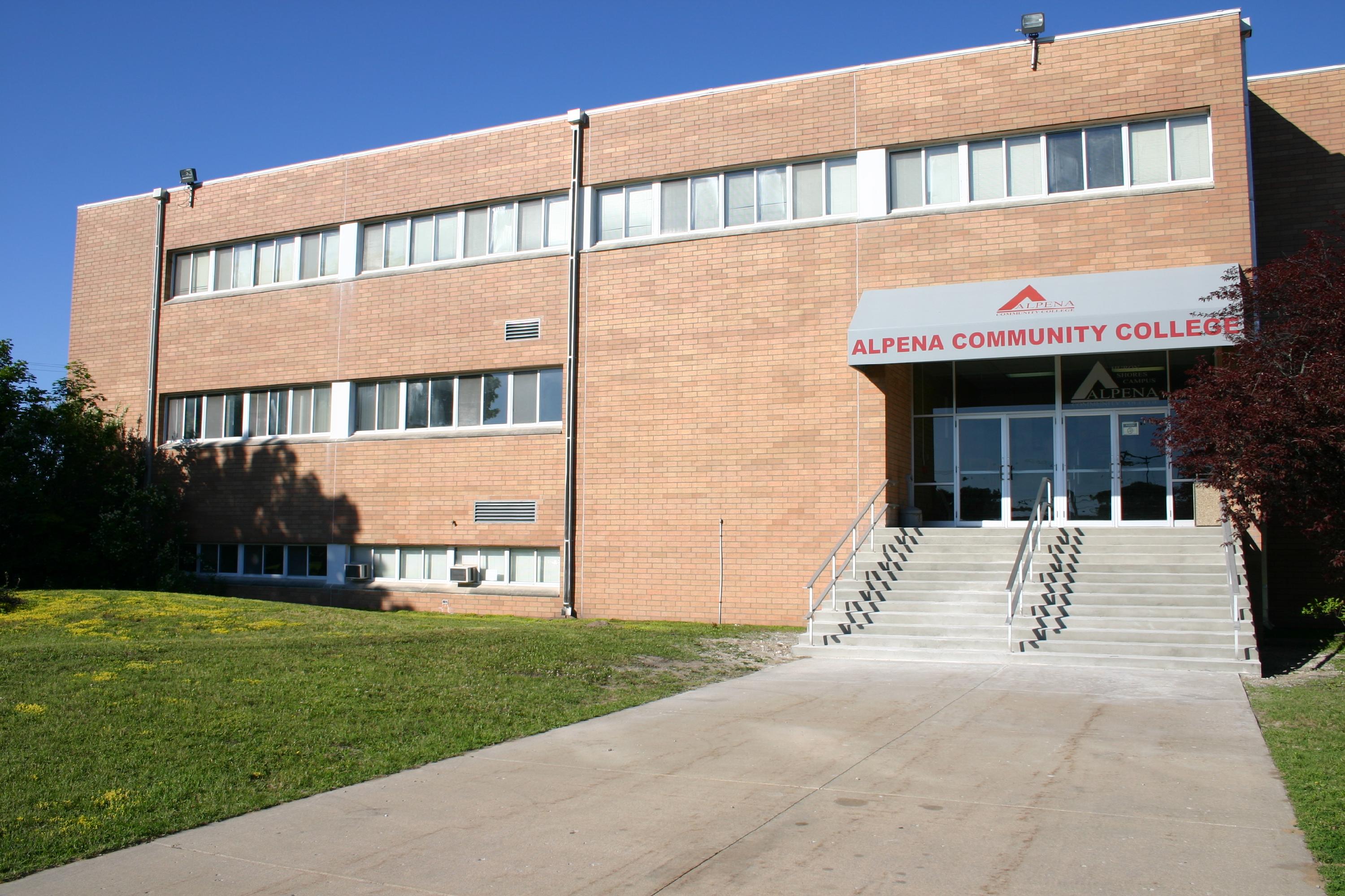 The front entrance of the Oscoda Campus